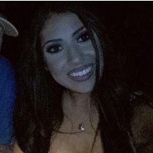 Meet your Posher, Whitney